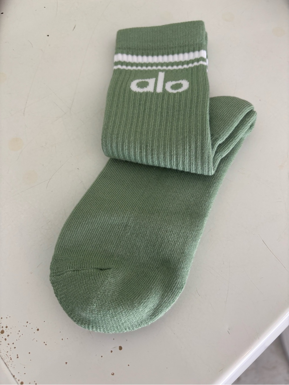 ALO Yoga sage green crew socks with white logo - Picture 2 of 2